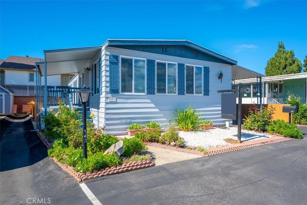 Property Photo:  1701 Thornburg St  CA 93458 