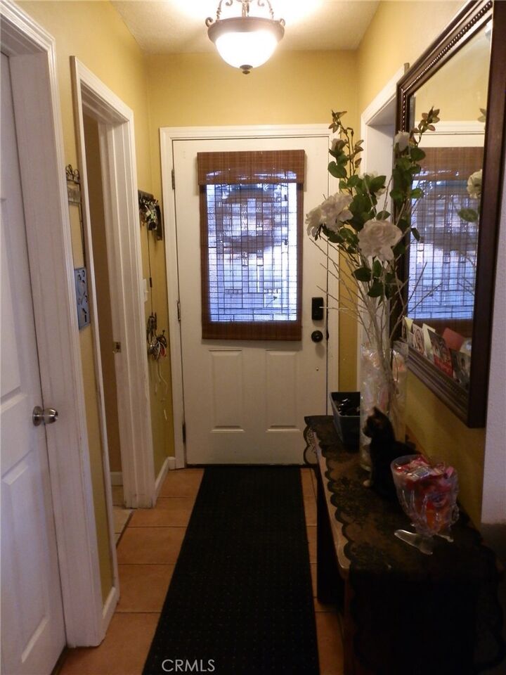 Property Photo: 114 S Encina CA 92376