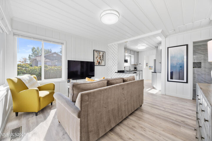 Property Photo: 527 10th Street NV 89431