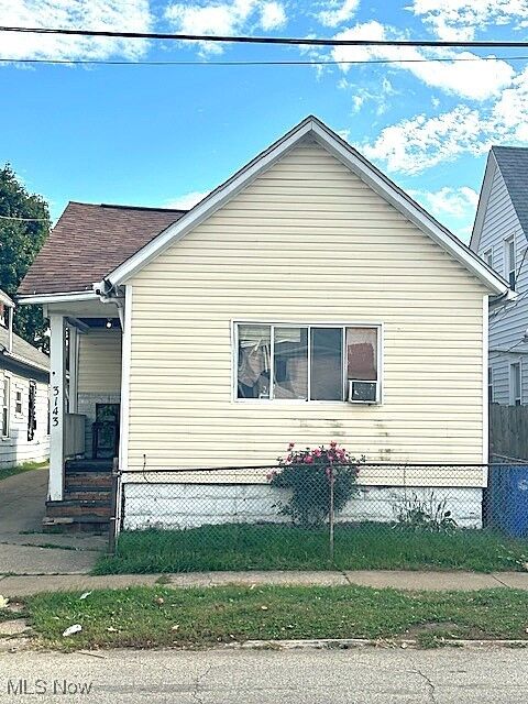 Property Photo:  3143 Trowbridge Avenue  OH 44109