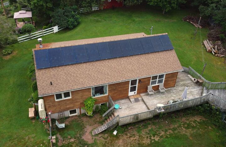 Property Photo:  33 Kirk Road  NS B0N 1C0 