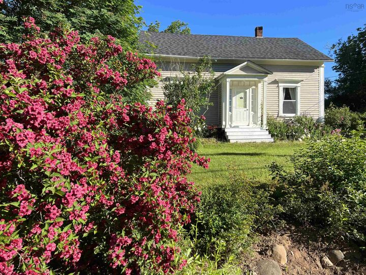 Property Photo: 1611 Granville Road NS B0S 1A0