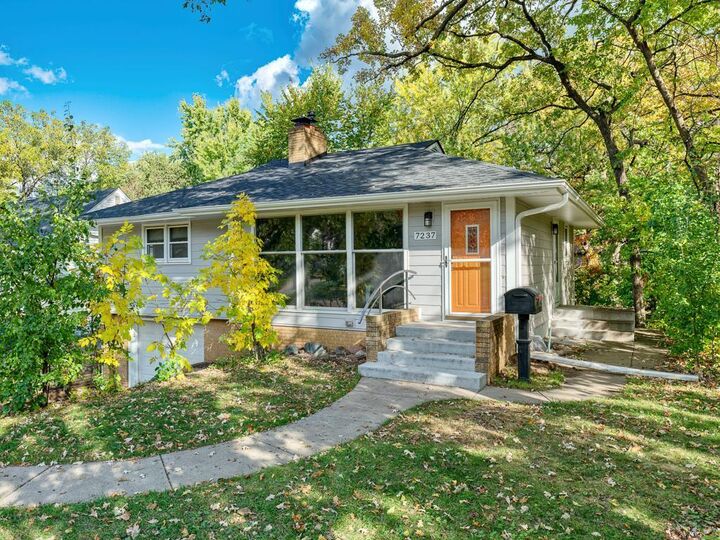 Property Photo: 7237 Aldrich Avenue S MN 55423