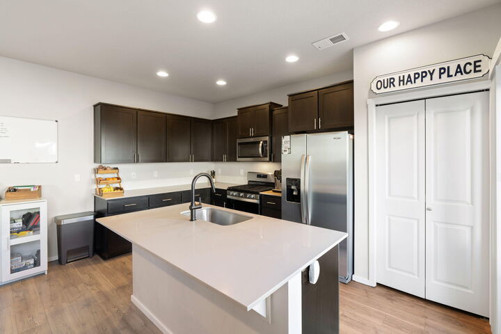 Property Photo:  20552 SE Evian Avenue  OR 97702