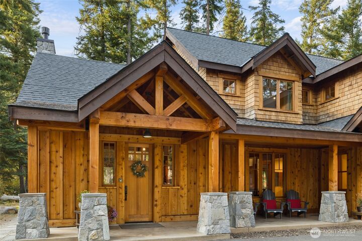 Property Photo:  51  Columbine Court  WA 98922 