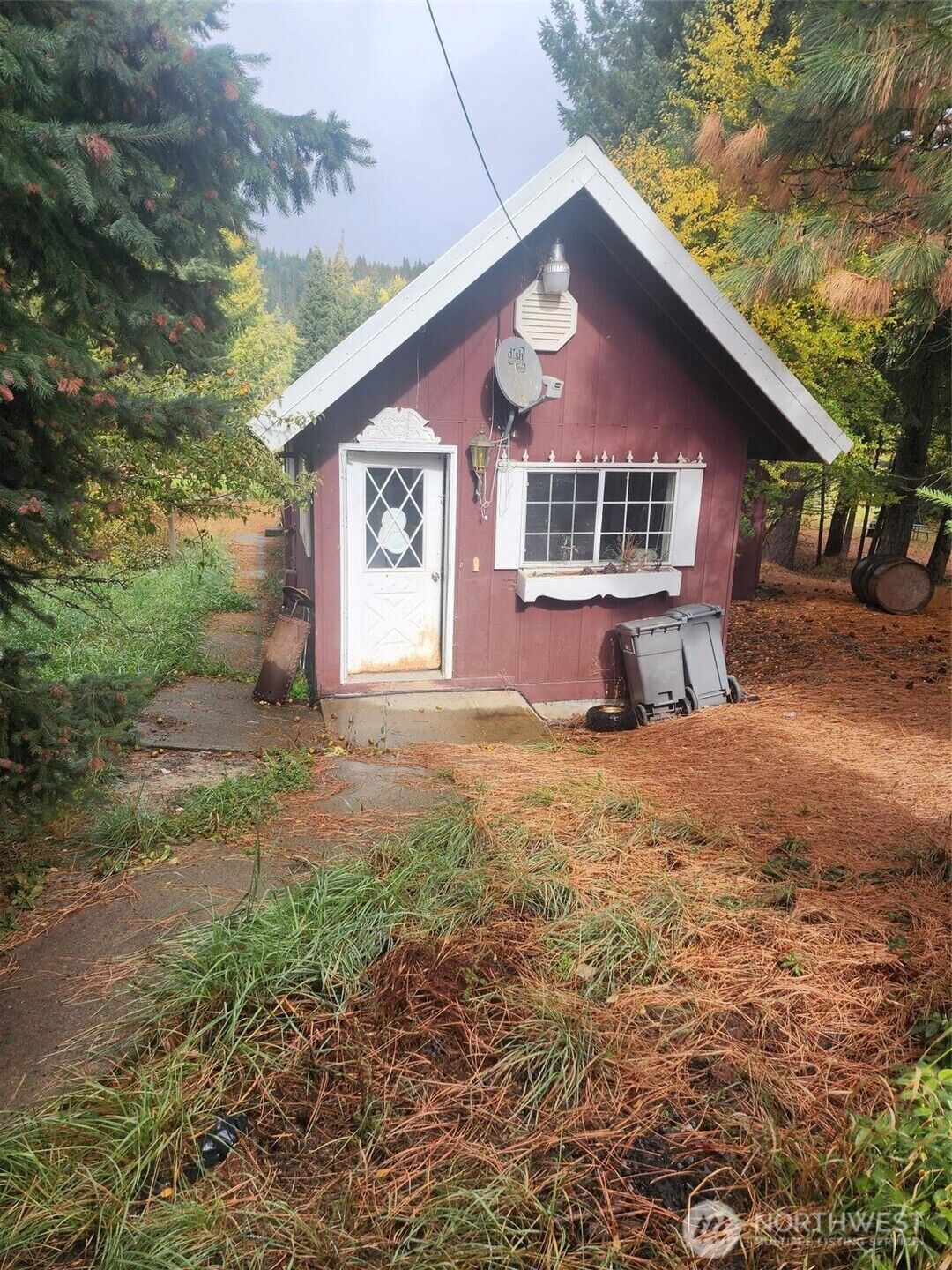 Property Photo:  1911  Hundley Road  WA 98922