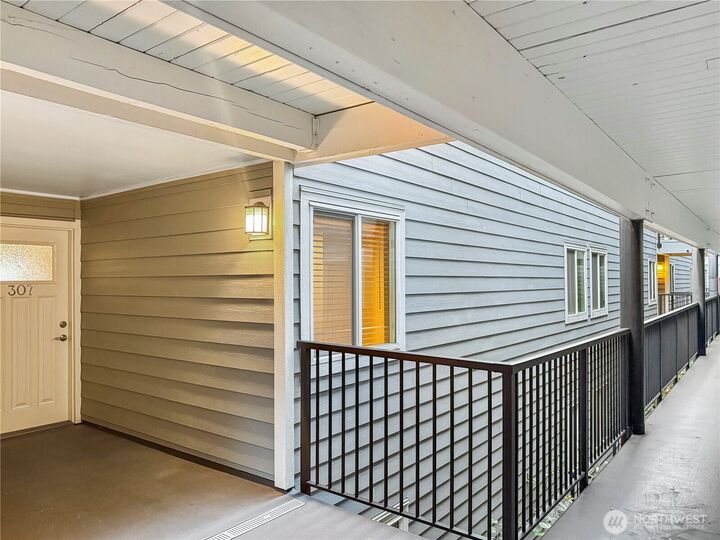 Property Photo:  444 S State Street 307  WA 98225