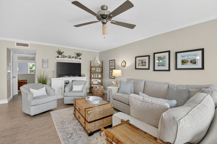 Property Photo: 557 High Point Drive C FL 33445