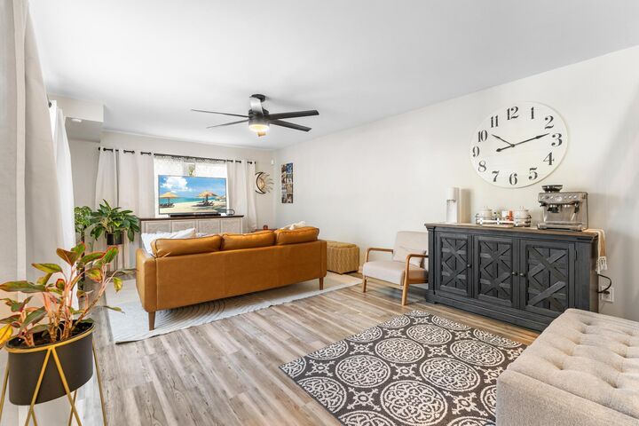 Property Photo: 4801 Roxbury Court FL 33436