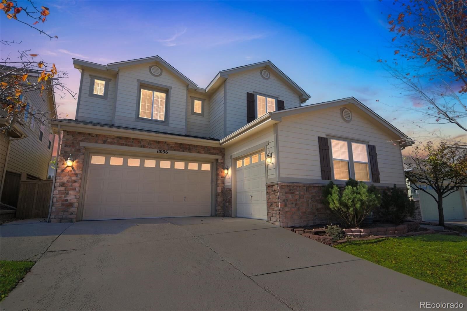 Property Photo: 11036 Glengate Circle CO 80130