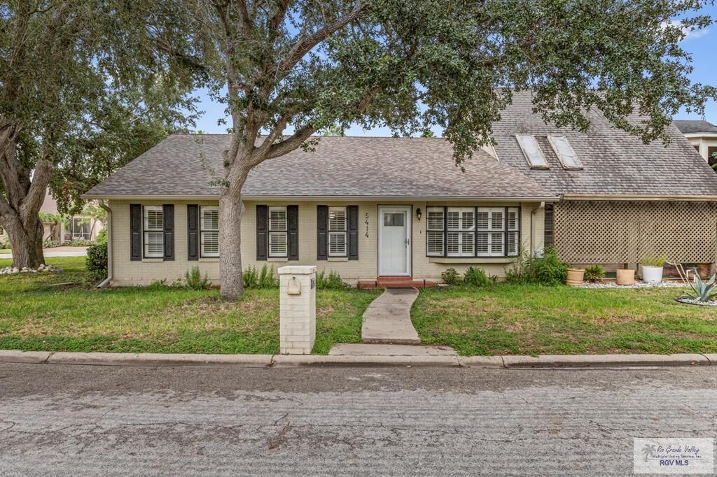 Property Photo: 5414 Guava Dr TX 78552