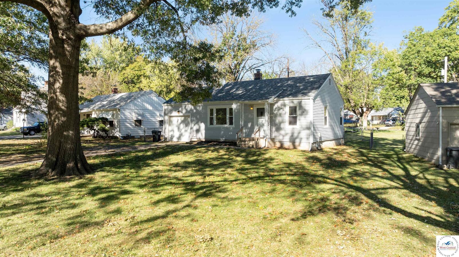 Property Photo:  1119 Crescent  MO 65301 