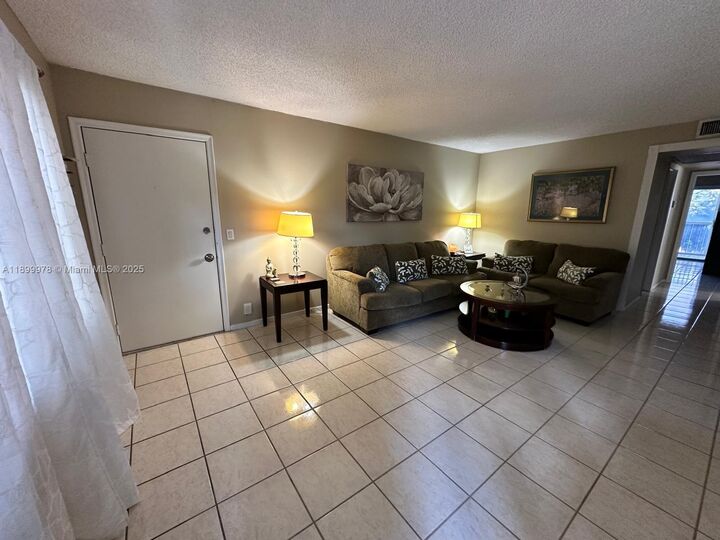 251 SW 134th Way 314M  Pembroke Pines FL 33027 photo