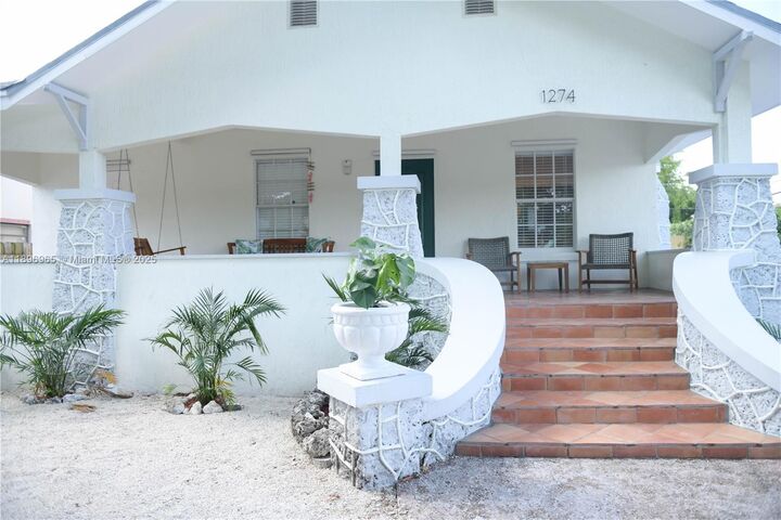 1274 SW 5 St  Miami FL 33135 photo