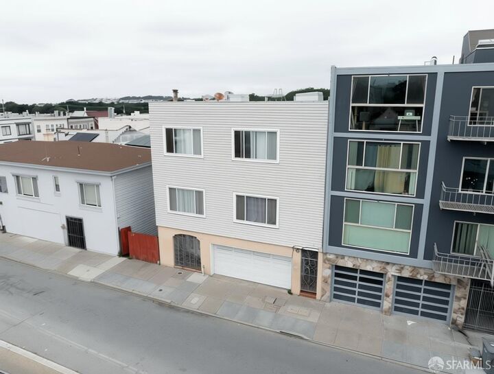Property Photo:  1346 Judah Street  CA 94122 