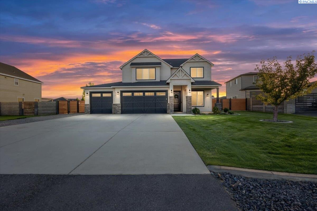 Property Photo: 89703 E Sagebrush Rd. WA 99338