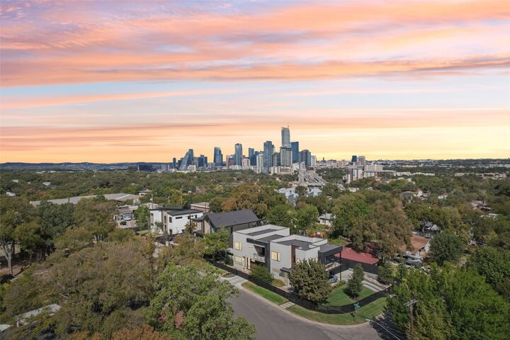 1510 Bellaire Drive  Austin TX 78741 photo