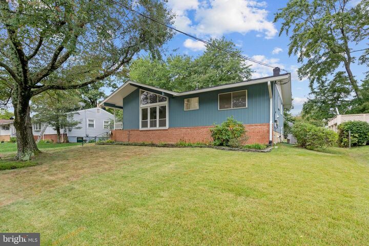 6024 Frontier Drive  Springfield VA 22150 photo