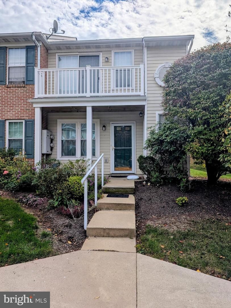 Property Photo: 1511 Rosewood Court PA 19464
