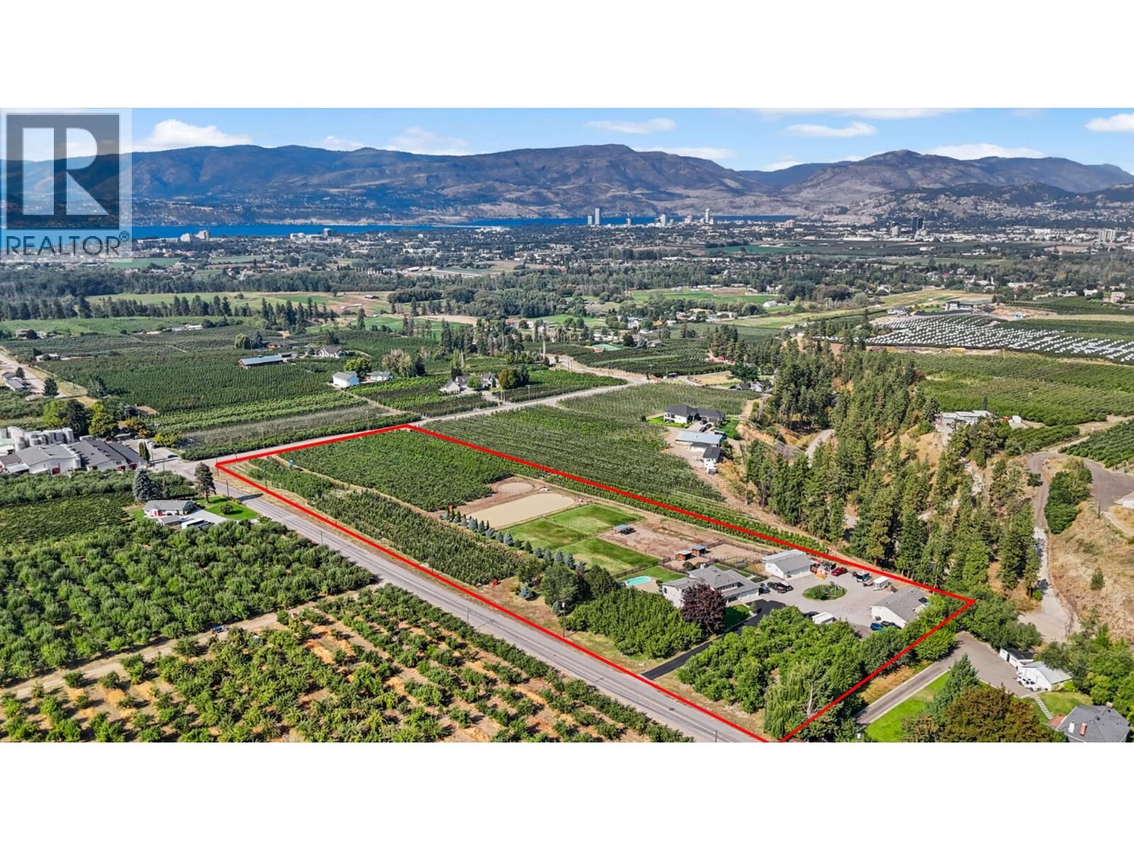 Photo de la propriété:  3769 Spiers Road  BC V1W 4B1
