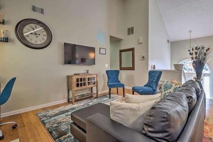 Property Photo:  483 Oak Drive  GA 30354