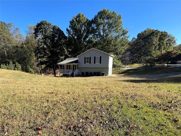 Property Photo: 121 Brooke Drive GA 30157