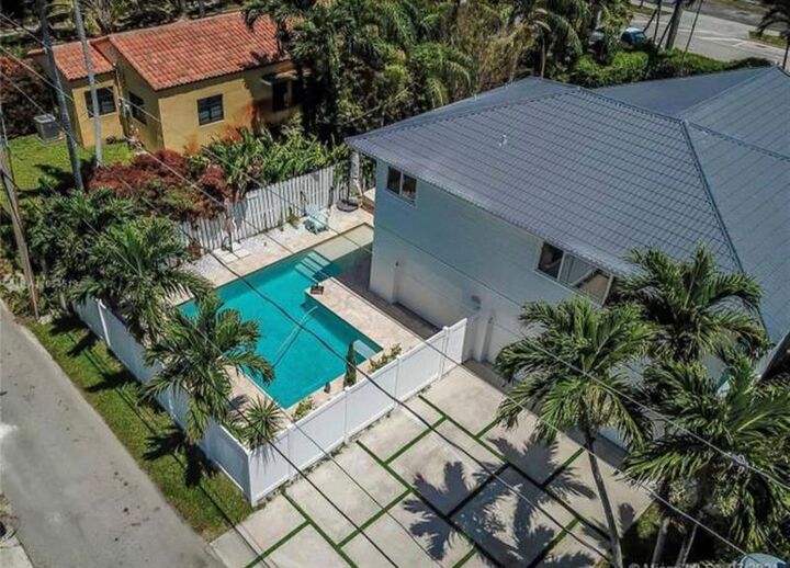 1550 Tyler St  Hollywood FL 33020 photo
