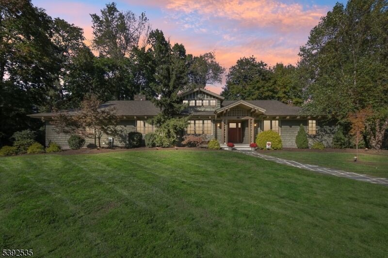 Property Photo: 17 Valley View Ave NJ 07901