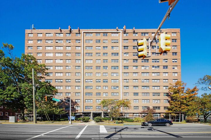 1225 Kennedy Blvd 10F  Bayonne NJ 07002 photo