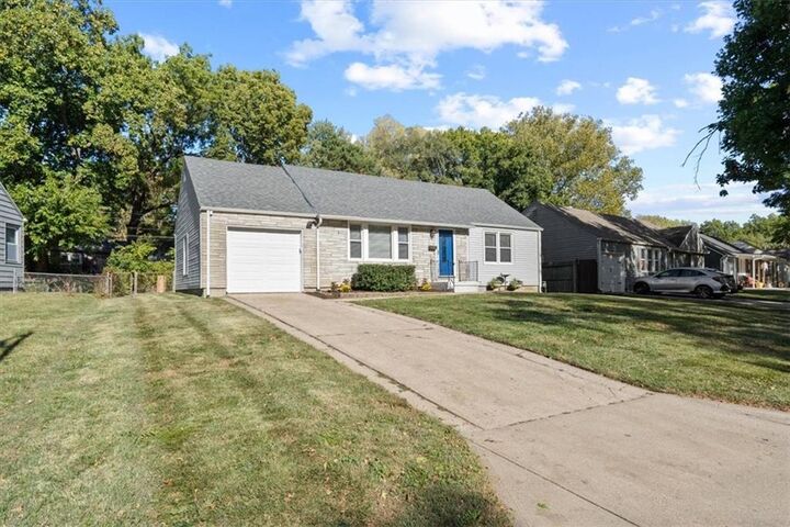 Property Photo:  8808 W 81st Terrace  KS 66204