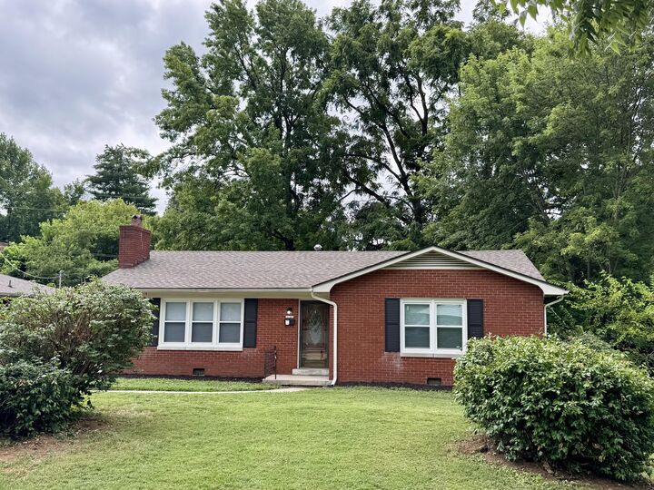 Property Photo:  1031 Sioux Trail  KY 40601