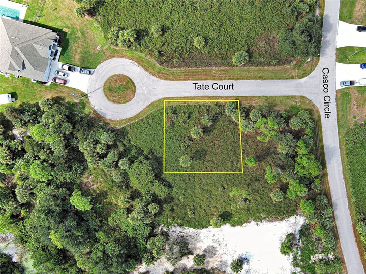 Property Photo: Tate Court FL 34288