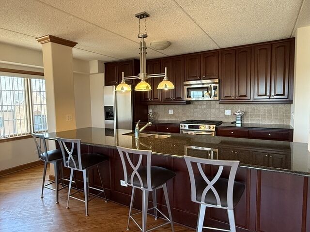 Property Photo: 4833 N Olcott Avenue 512 IL 60706