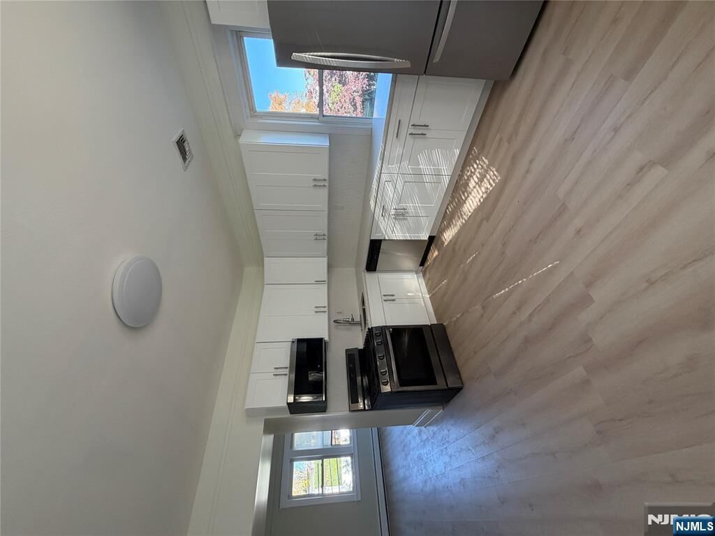 Property Photo:  115 Paris Avenue 2  NJ 07647 
