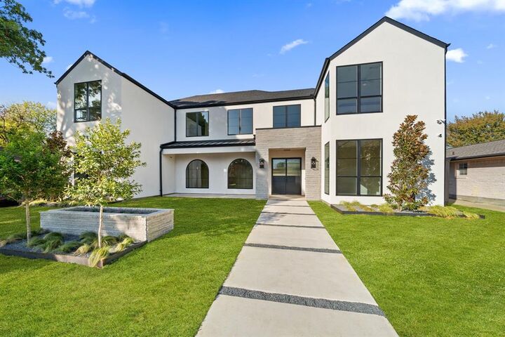 Property Photo:  3341 Dothan Lane  TX 75229 