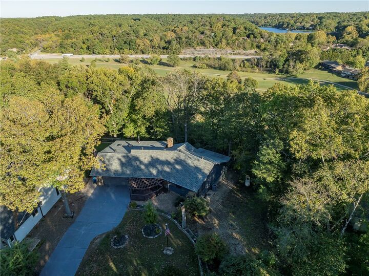 Property Photo:  3 Fenchurch Lane  AR 72715 