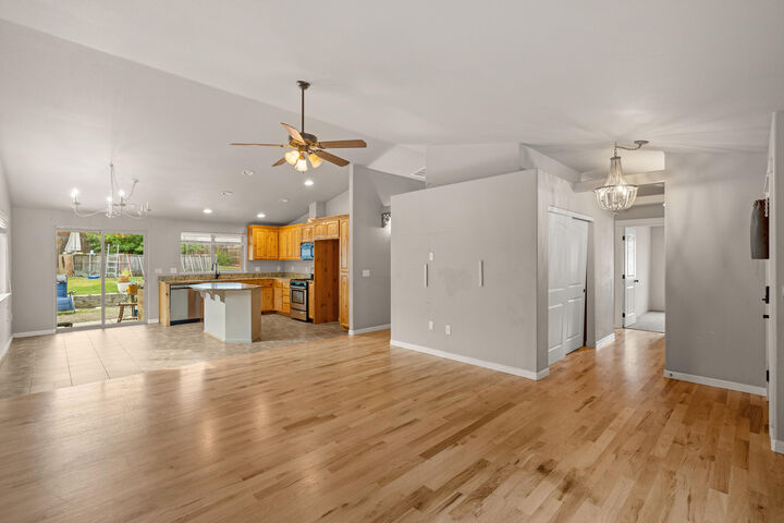 Property Photo: 507 Sienna Hills Drive OR 97524