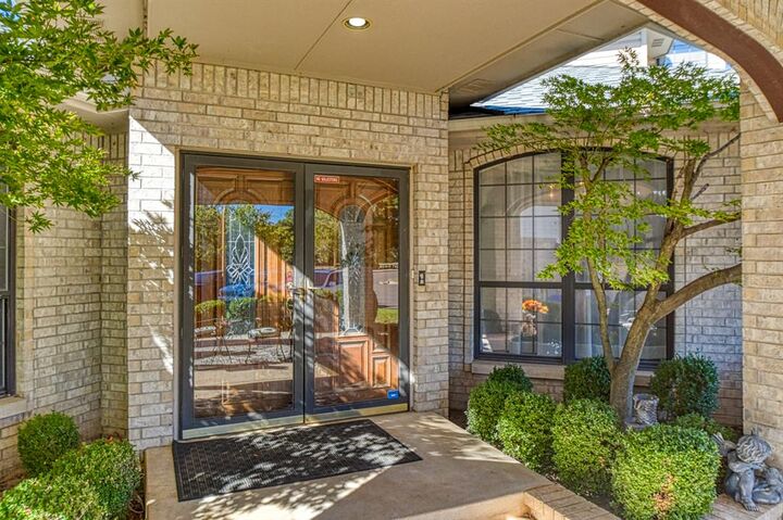 Property Photo:  3617 Hampton Court  OK 73072 