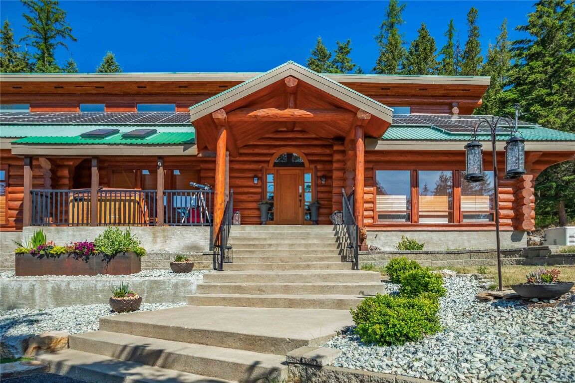 Photo de la propriété: 5738 Goudie Road BC V1P 1M4