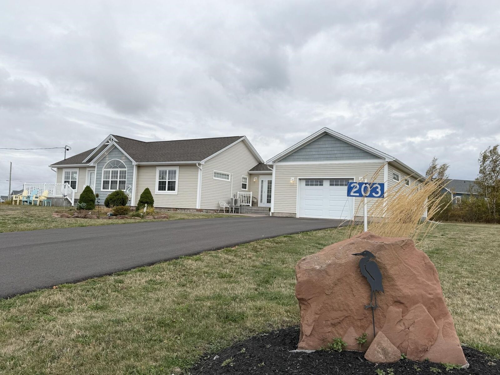 Property Photo: 203 Dunes View Drive PE C1E 2R4
