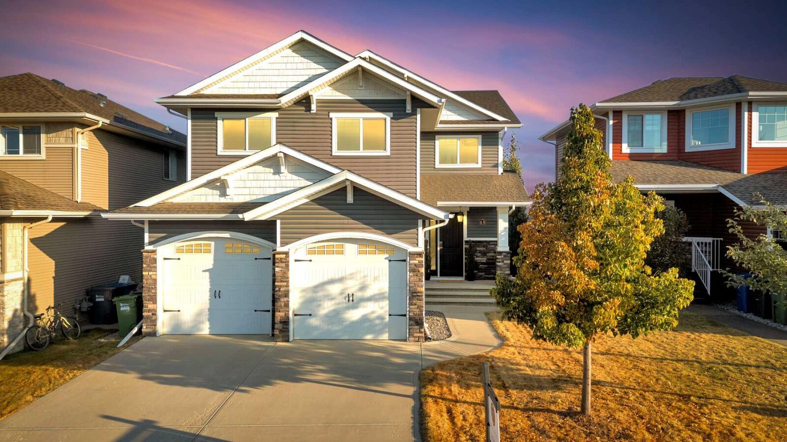 Property Photo: 60 Thompson Crescent AB T4P 0N8