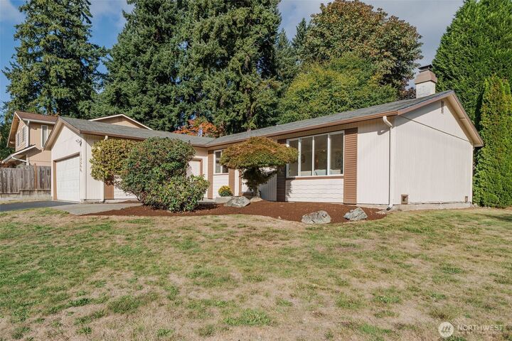 12244 NE 136th Place  Kirkland WA 98034 photo