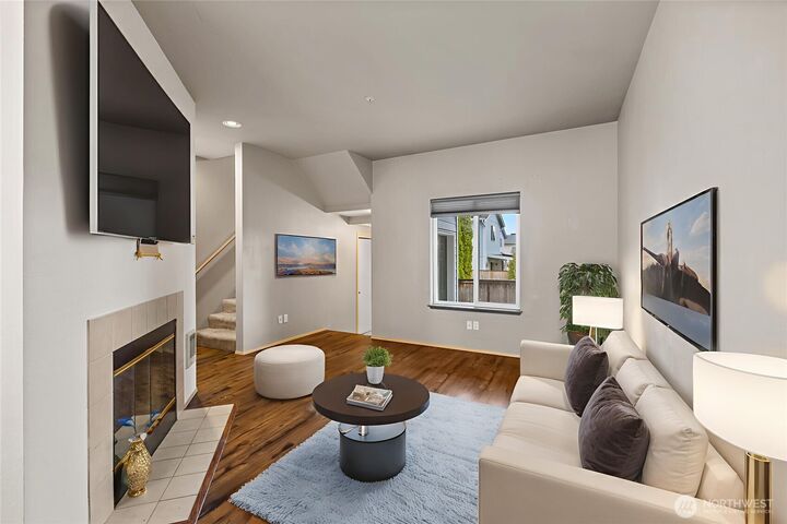 Property Photo:  6304  Barstow  SE 7  WA 98513 