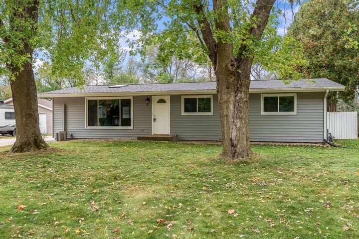 Property Photo:  1831 Hoover Street  WI 53545 