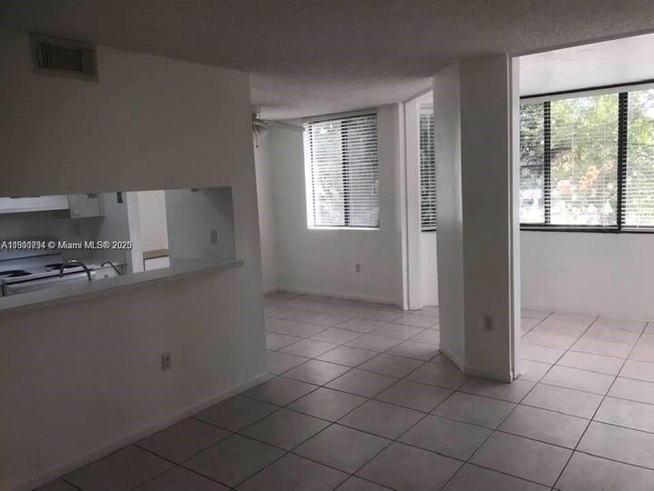 Property Photo: 8215 SW 152nd Ave G-206 FL 33193