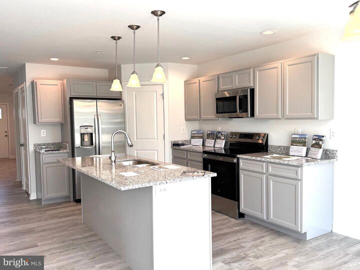 Property Photo:  104 Barrier Reef Drive  WV 25403 