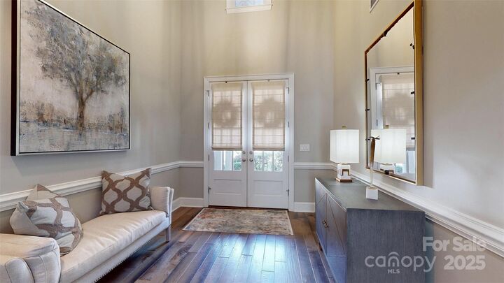 Property Photo: 11724 Easthampton Circle NC 28277