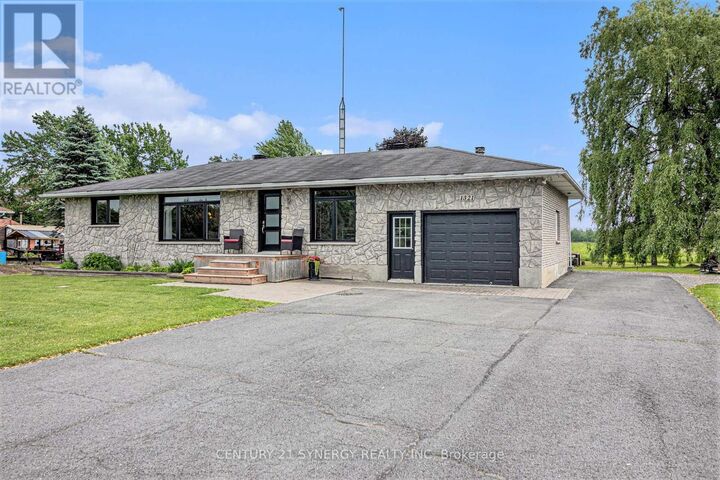 Property Photo:  1321 Route 500 Route West  ON K0A 1M0