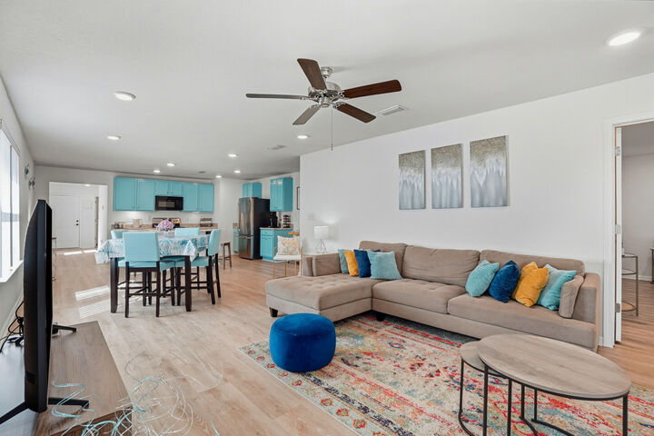 Property Photo:  473 Earl Godwin Road  FL 32439 