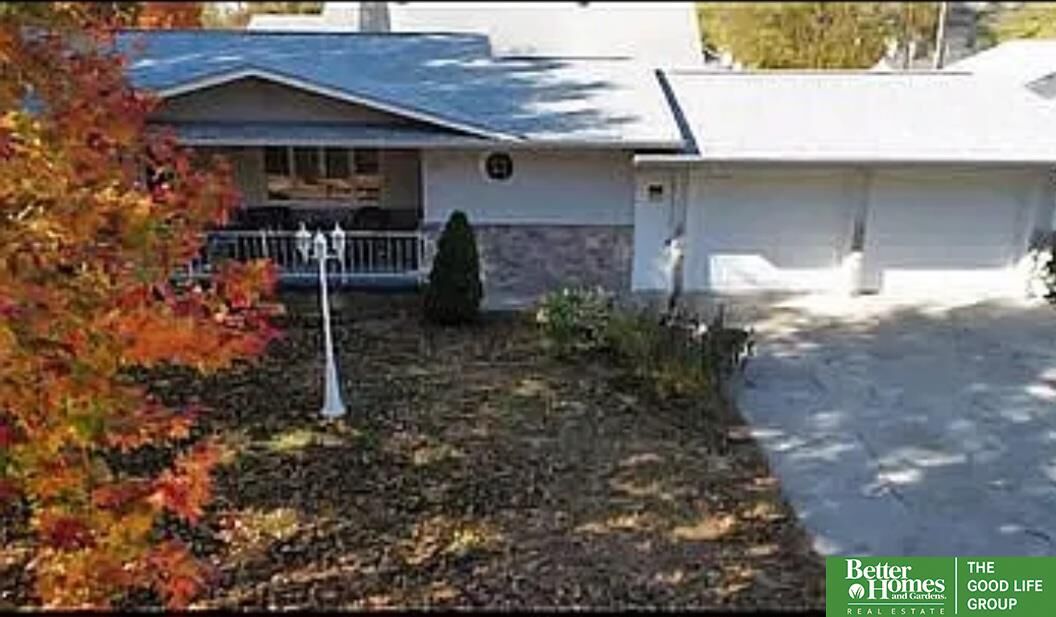 Property Photo:  707 N Beaver Avenue  NE 68467 